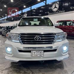 تويوتا لاندكروزر